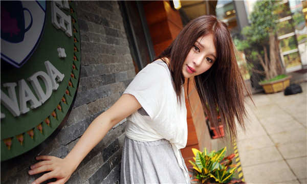 自贡想找一个女性生孩子给报酬-｛找个女人生孩子多少钱｝
